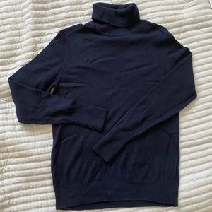 Everlane turtleneck men’s cashmere sweater L size